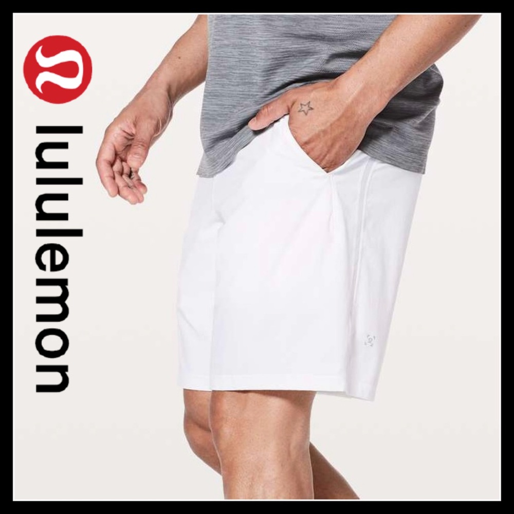 Lululemon Men’s Pace Breaker Lined Short 9" (White) Size (XL) Like NEW